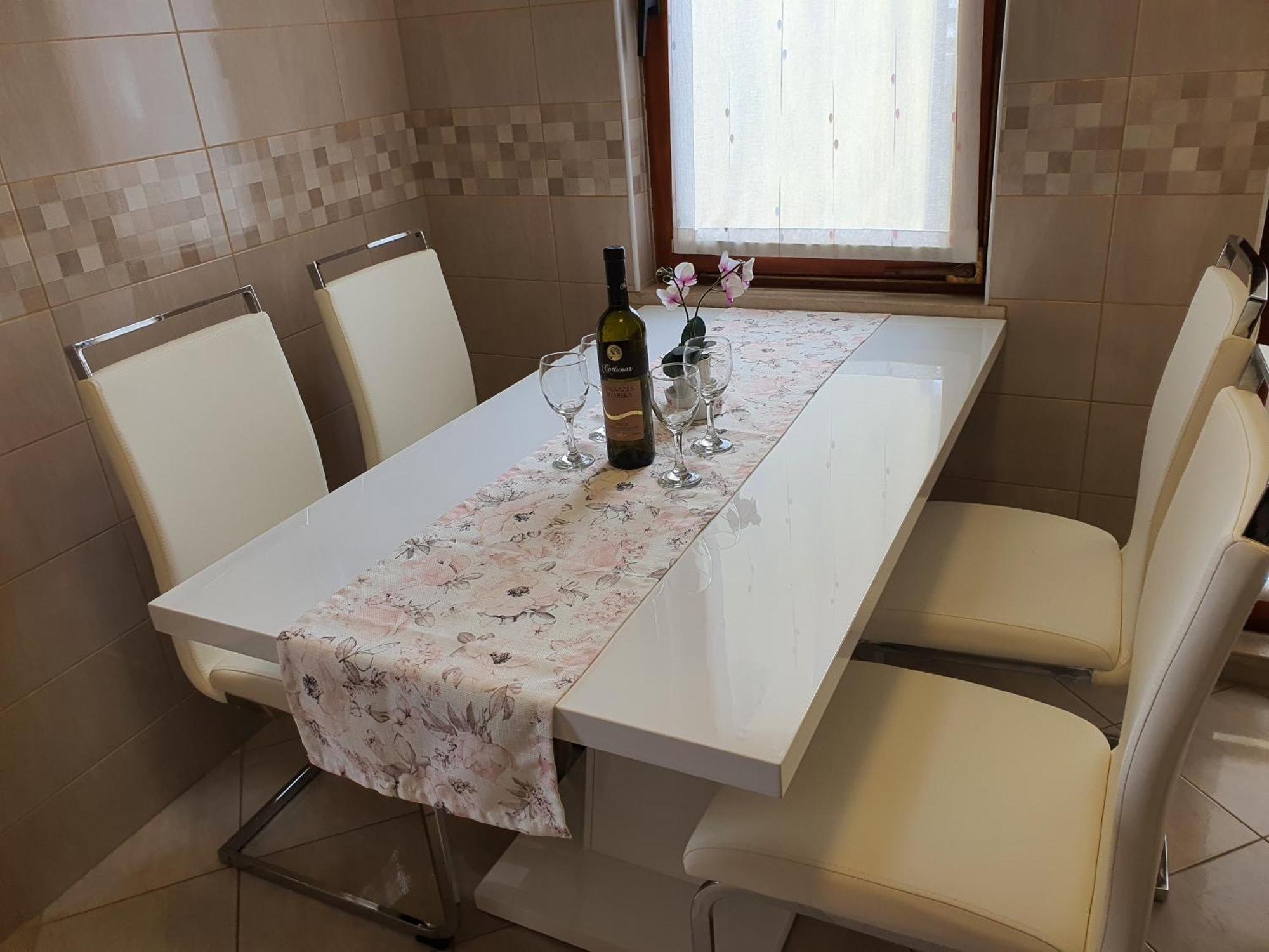 Apartments With A Parking Space Rabac, Labin - 6414 Bilik gambar